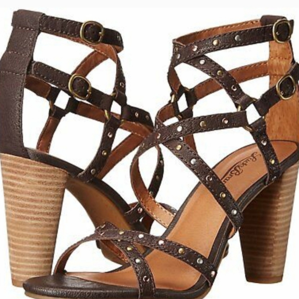 Lucky Brand Heeled Dandals